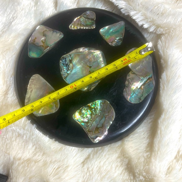 Vintage Plympton’s Genuine Abalone Shell Resin Hotplate Trivet - Picture 2 of 5